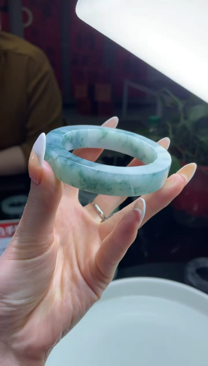 【闪购商品】定制翡翠手镯未镶嵌DDH85530