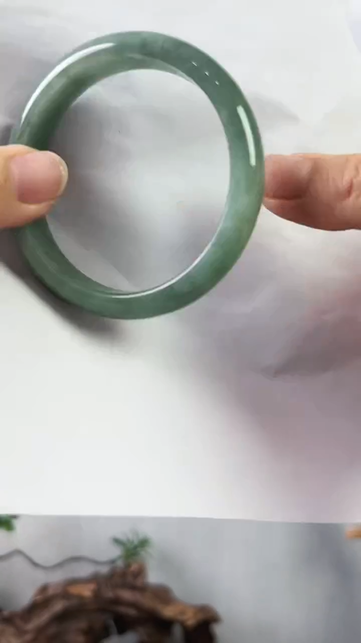 【闪购商品】翡翠手镯未镶嵌手镯