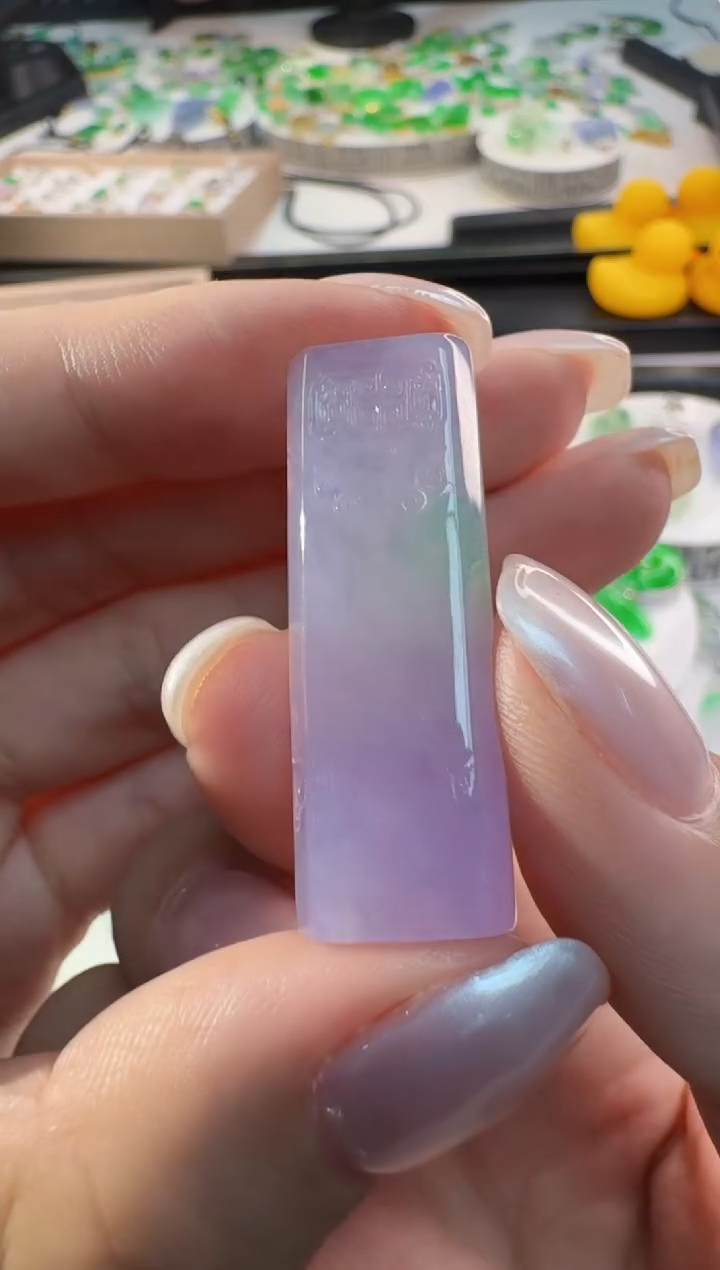 翡翠未镶嵌吊坠(不含链)天然缅甸A货缅甸