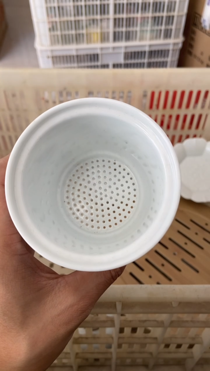 杯子瓷无运费险有瑕疵的摄影的产品有使用过的痕迹有点脏介意勿拍