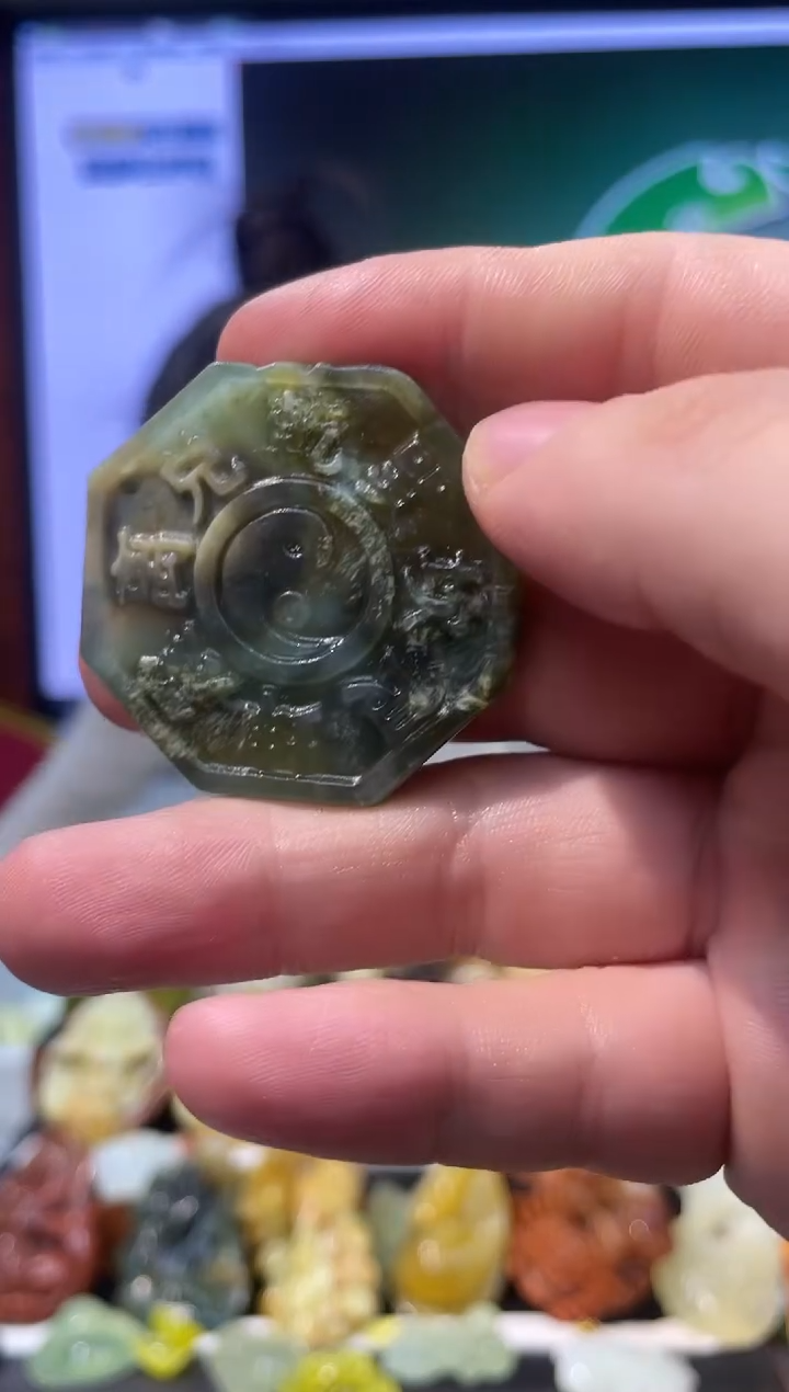 【闪购商品】岫玉吊坠未镶嵌·