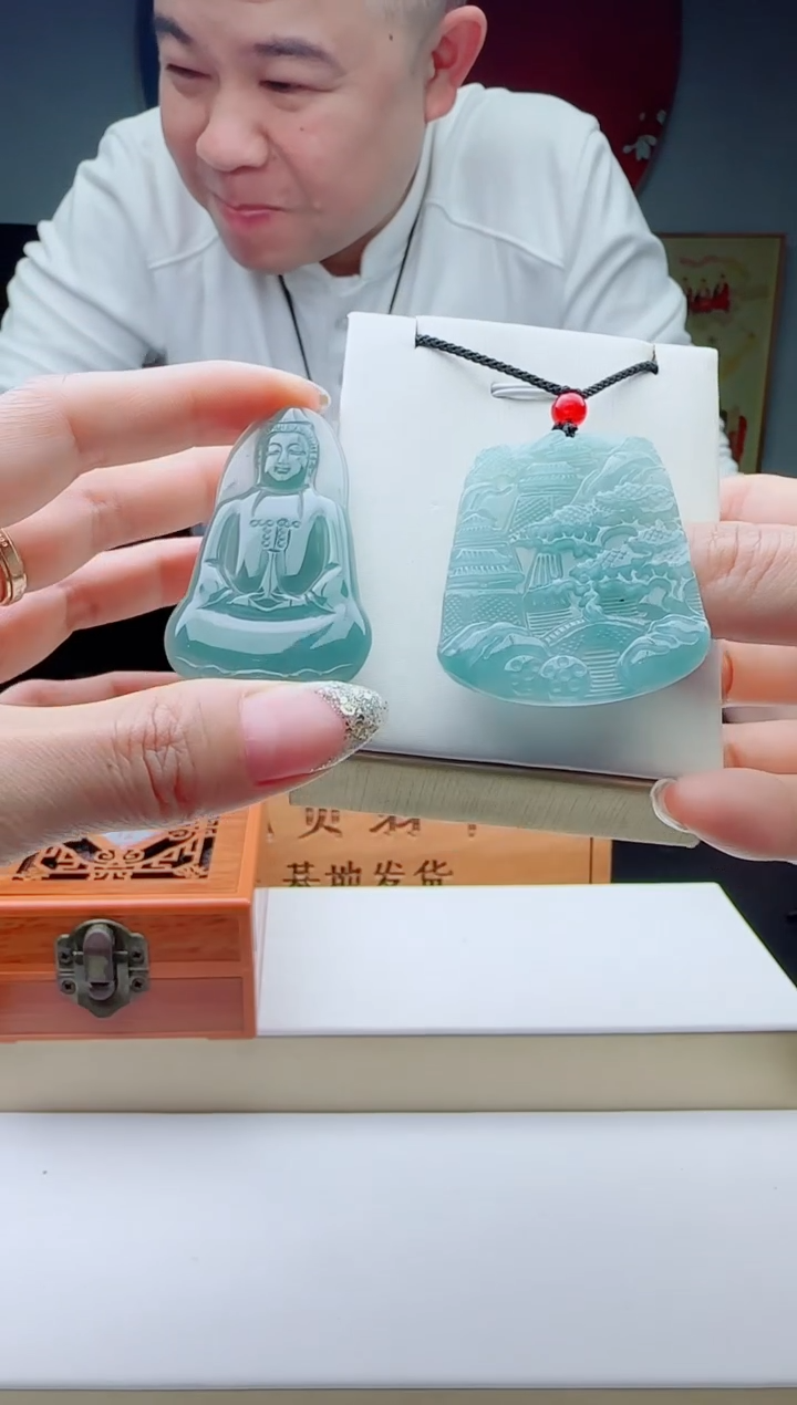 颈饰未镶嵌翡翠多样性发其一