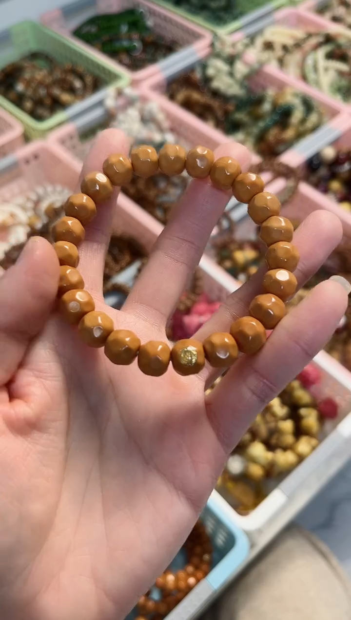 【闪购商品】菩提根/象牙果手串猴头奶酪金标  全品