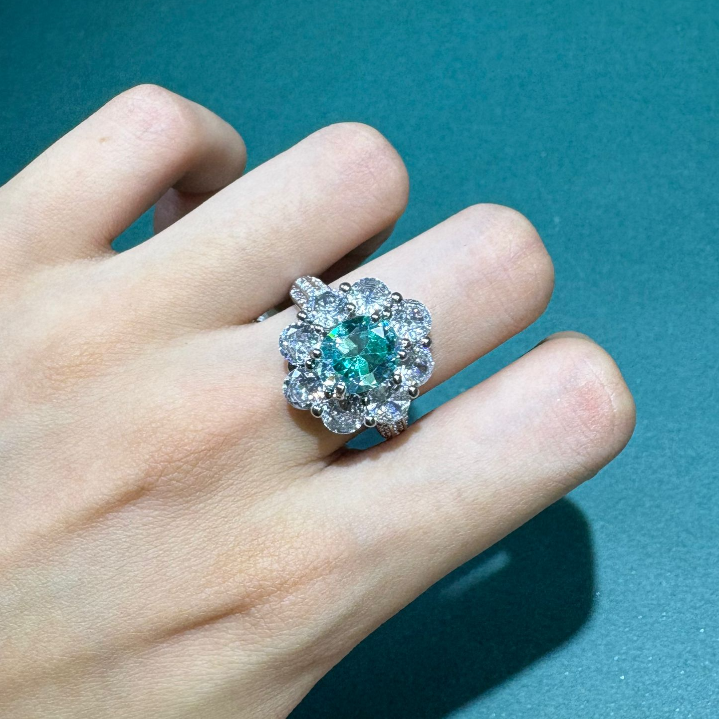 《高端定制》高贵奢藏级祖母绿戒指581