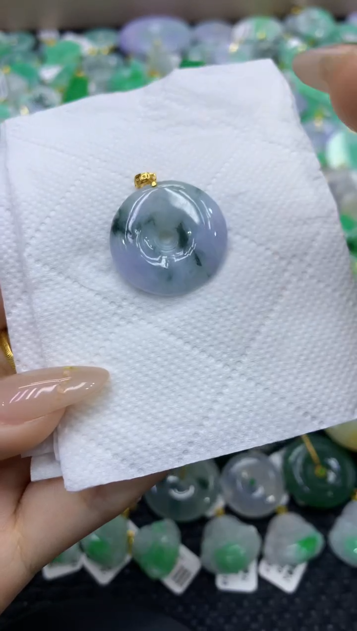 颈饰未镶嵌翡翠天然缅甸翡翠A货