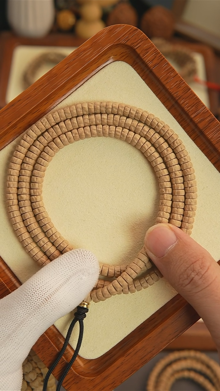 【闪购商品】柏香籽/百香籽吊坠奶油皮6