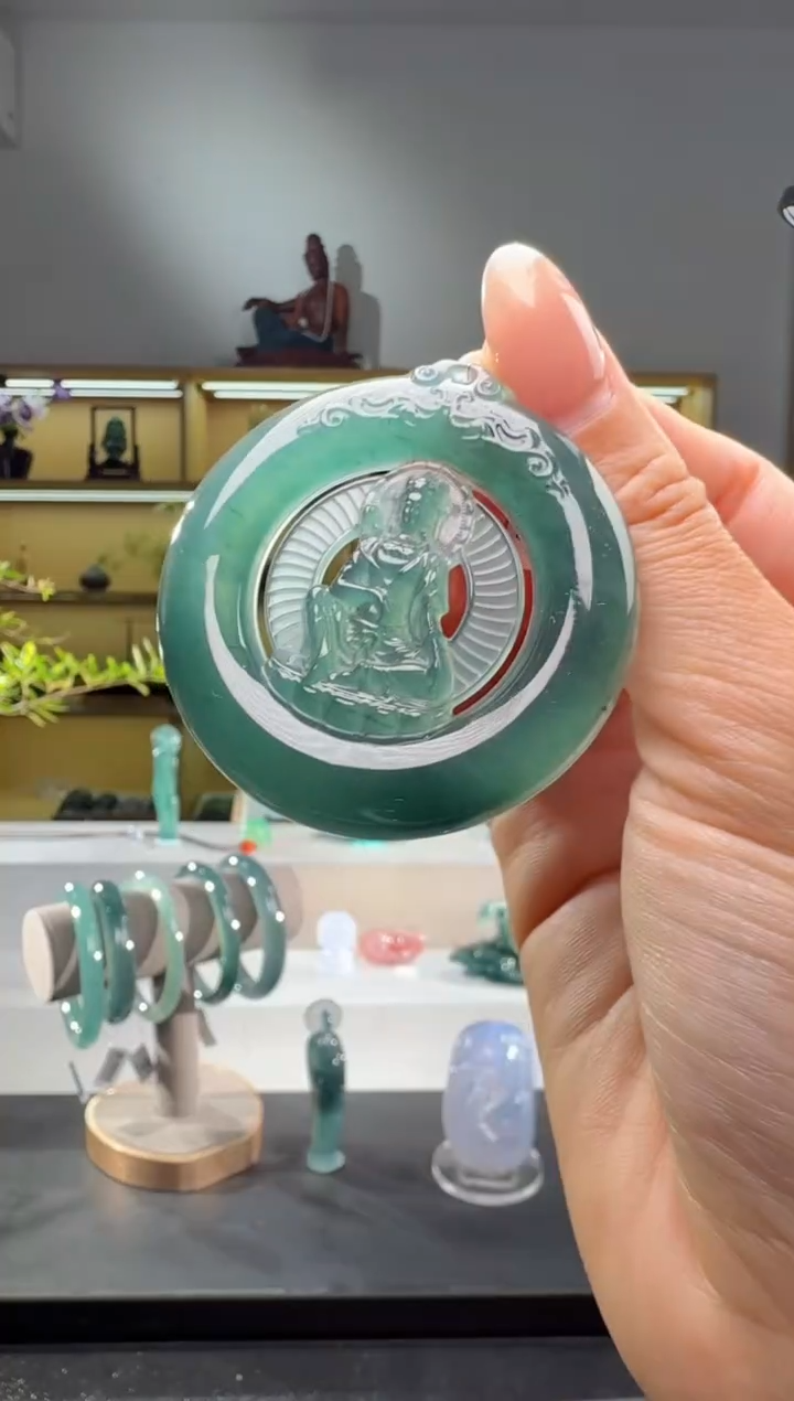 吊坠(不含链)未镶嵌翡翠大势至