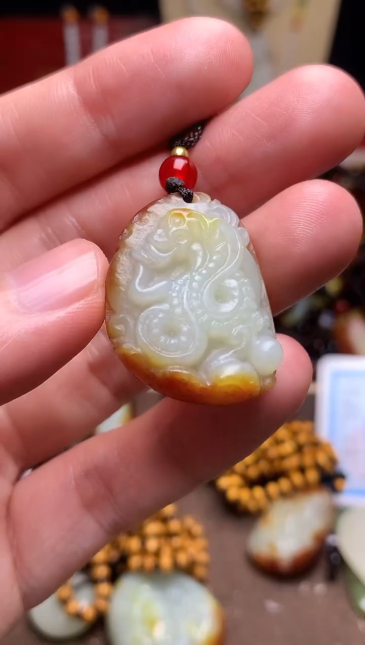 颈饰未镶嵌和田玉新疆料青海料清水和田玉吊坠