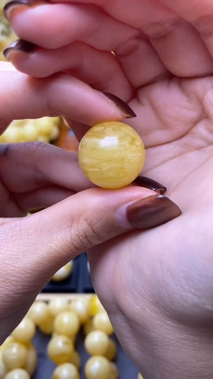 【闪购商品】琥珀裸石未镶嵌蜜蜡.27