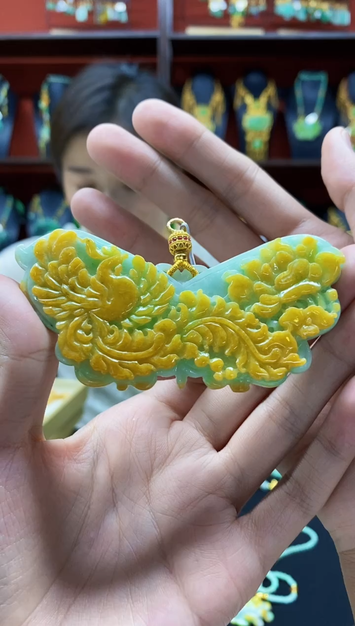 颈饰未镶嵌翡翠吊坠