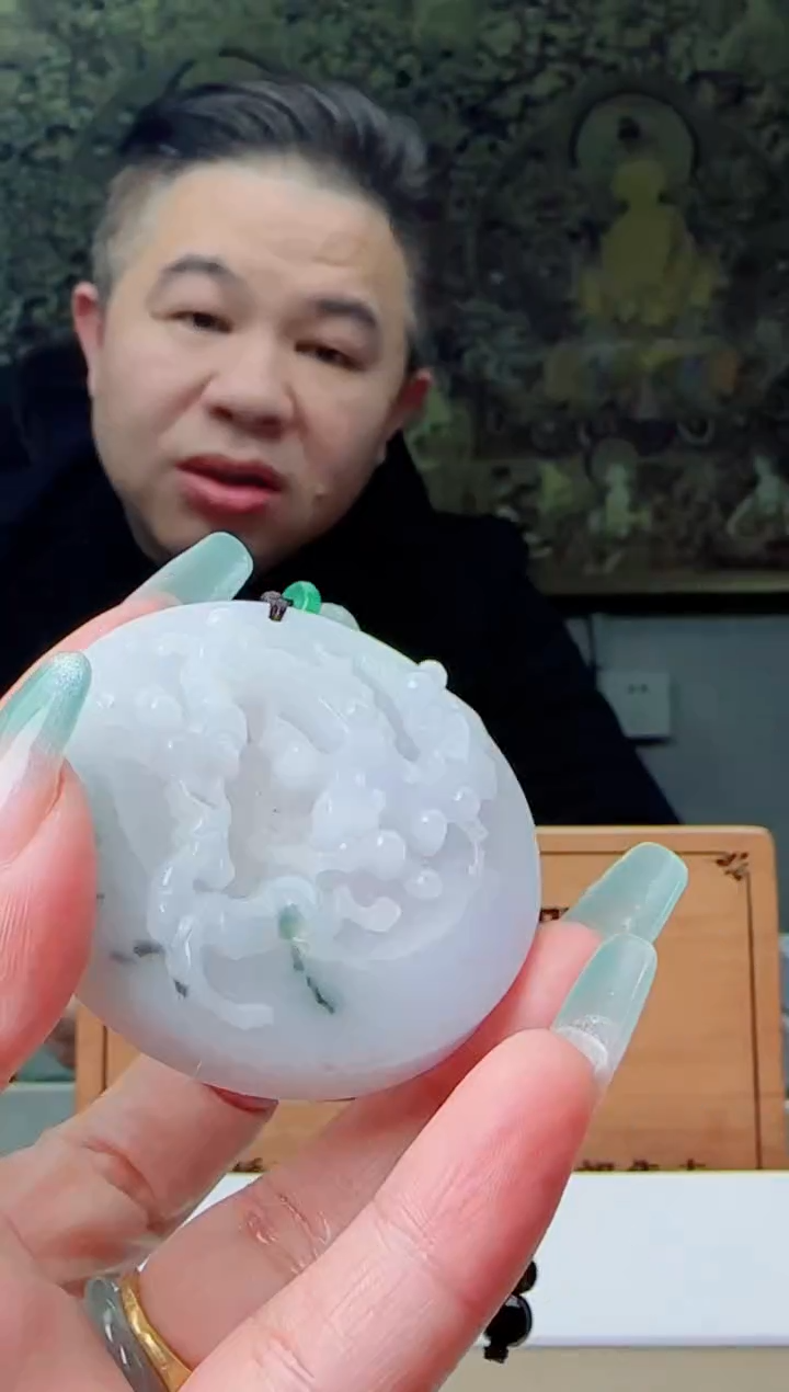 【闪购商品】翡翠颈饰未镶嵌11111111