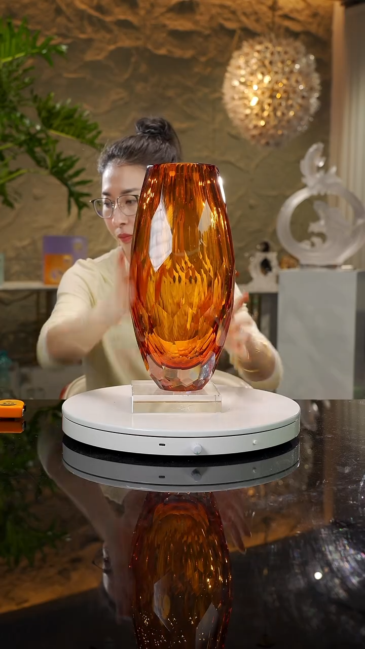 【闪购商品】瓷片设计款花瓶摆件