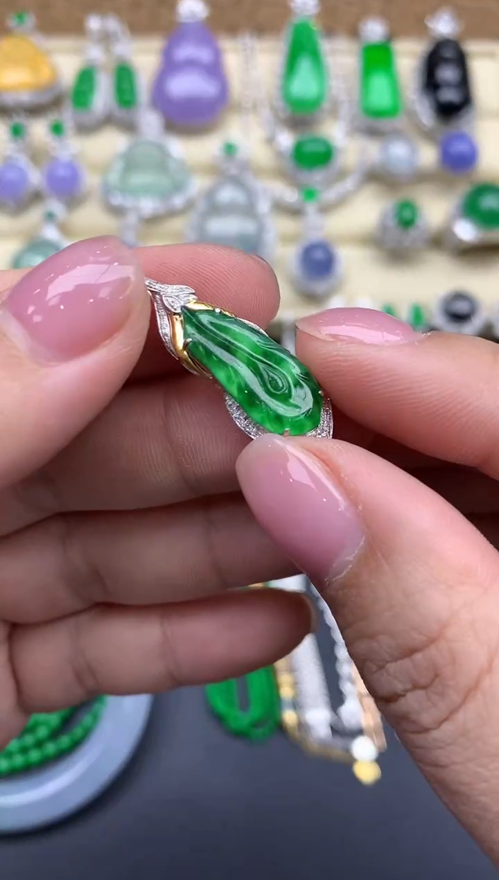 【闪购商品】翡翠颈饰18K金镶嵌287-中国好珍宝