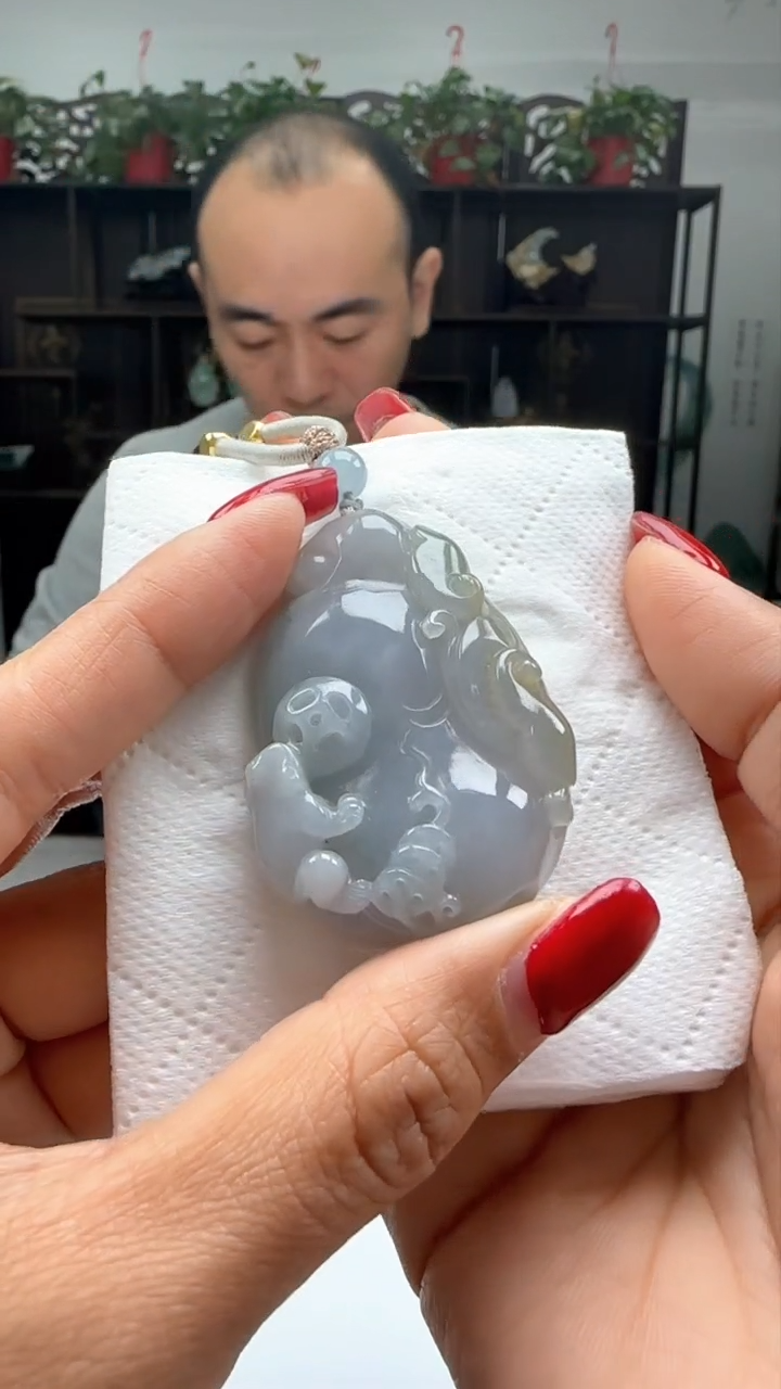 【闪购商品】翡翠颈饰未镶嵌天然翡翠A货吊坠