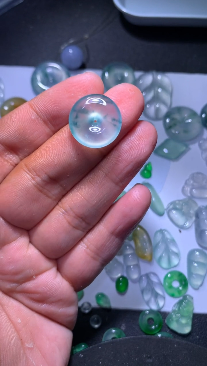 【闪购商品】翡翠颈饰未镶嵌平安扣