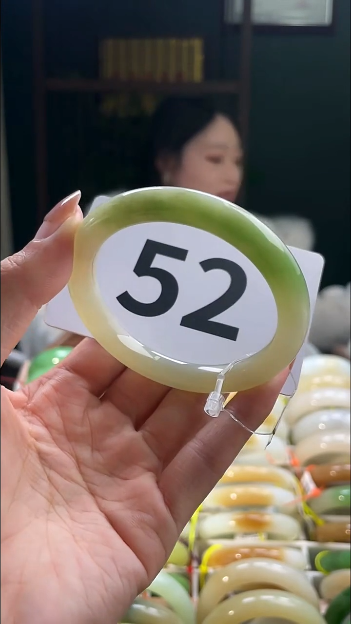 定制和田玉和田玉手镯