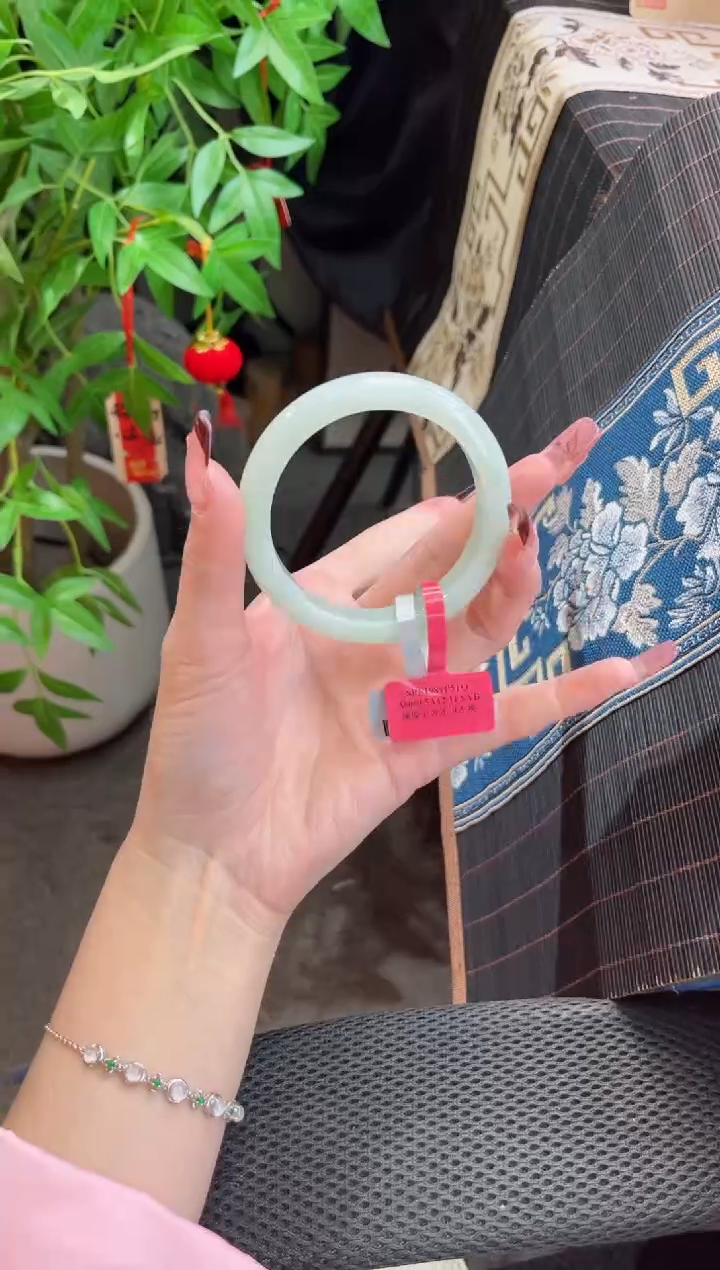 【闪购商品】翡翠手镯未镶嵌翡翠手镯