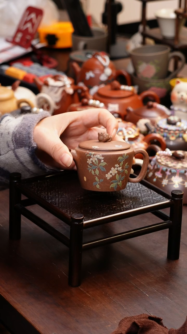 【闪购商品】原矿手工紫砂壶朱泥