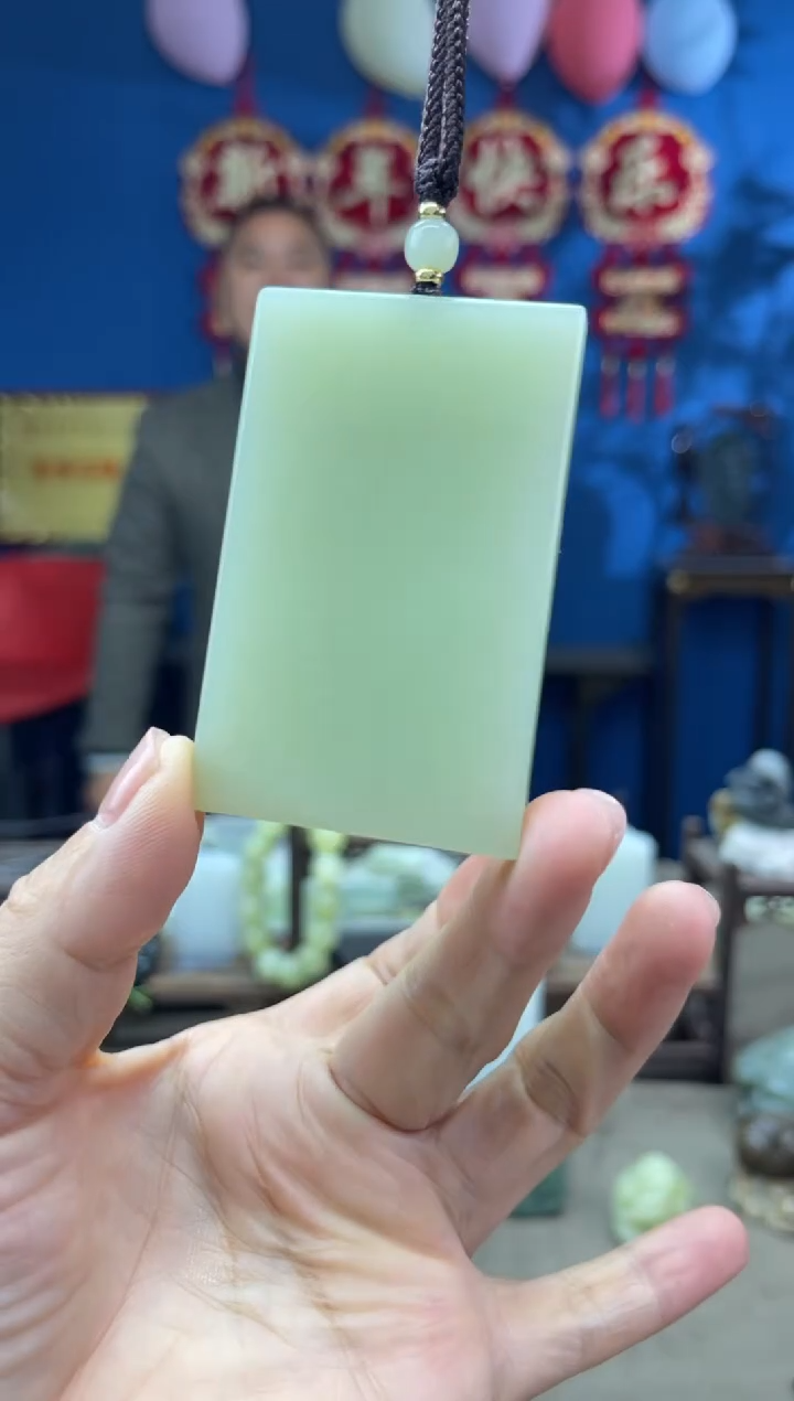 【闪购商品】和田玉颈饰未镶嵌1