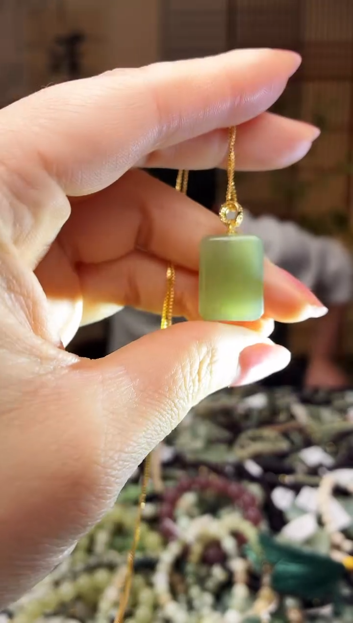 颈饰未镶嵌和田玉多样性发货，拍一发一