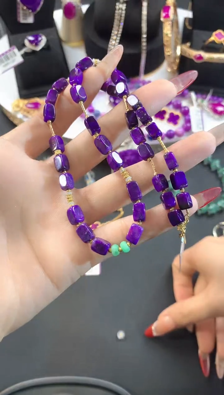 【闪购商品】苏纪石（舒俱来）.18K金镶嵌舒俱来项链