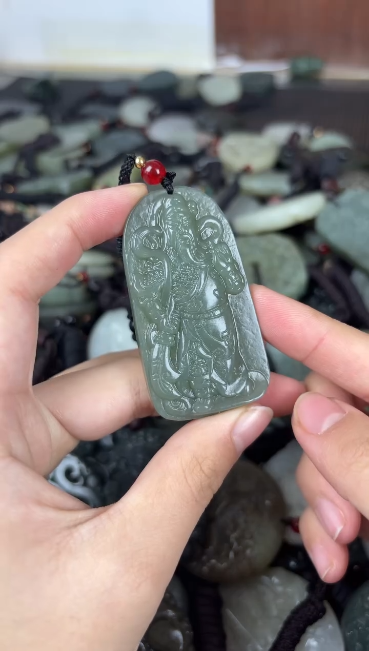 【闪购商品】和田玉颈饰未镶嵌1