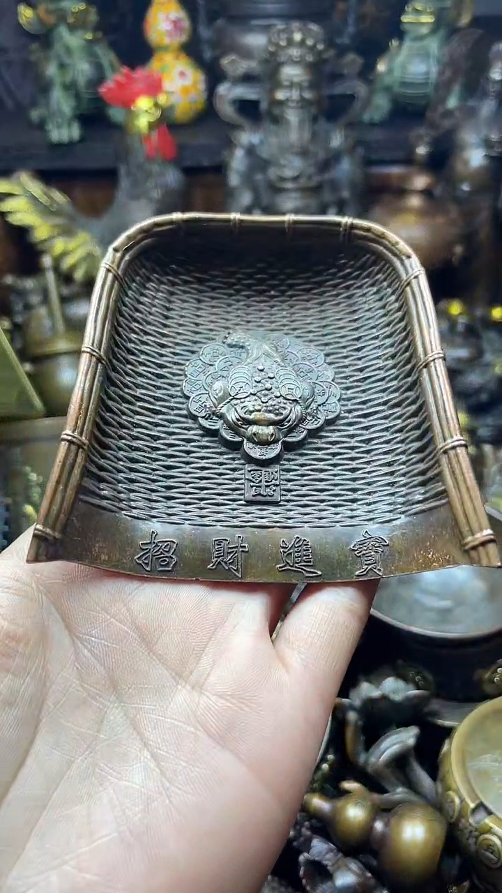 闪购链接，点击下单，有运费险，铜摆件