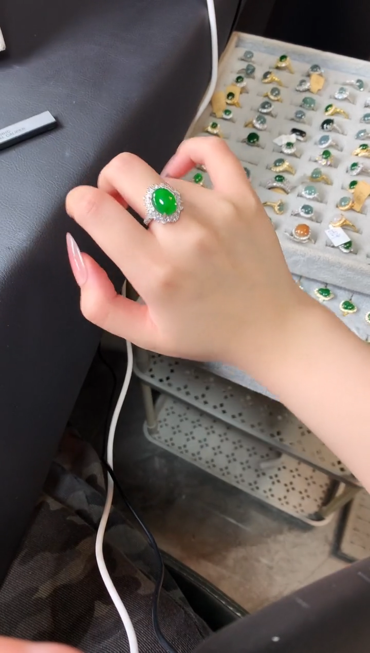 【闪购商品】翡翠戒指银S925镶嵌52141