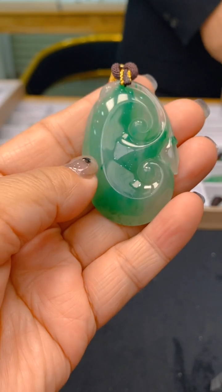 【闪购商品】石英质玉颈饰未镶嵌冰美人非洲翠058