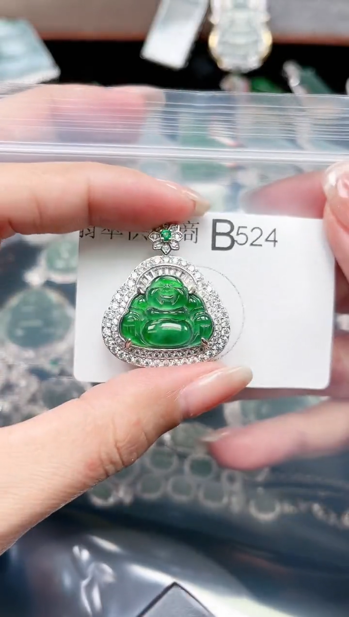 【闪购商品】翡翠颈饰未镶嵌524赠皮绳