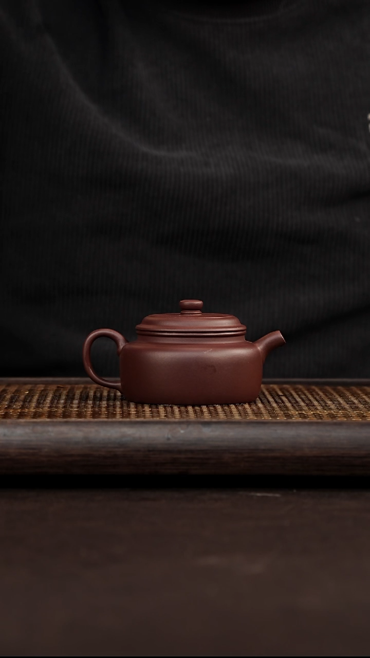 茶壶紫砂宜兴心悦紫砂    德钟