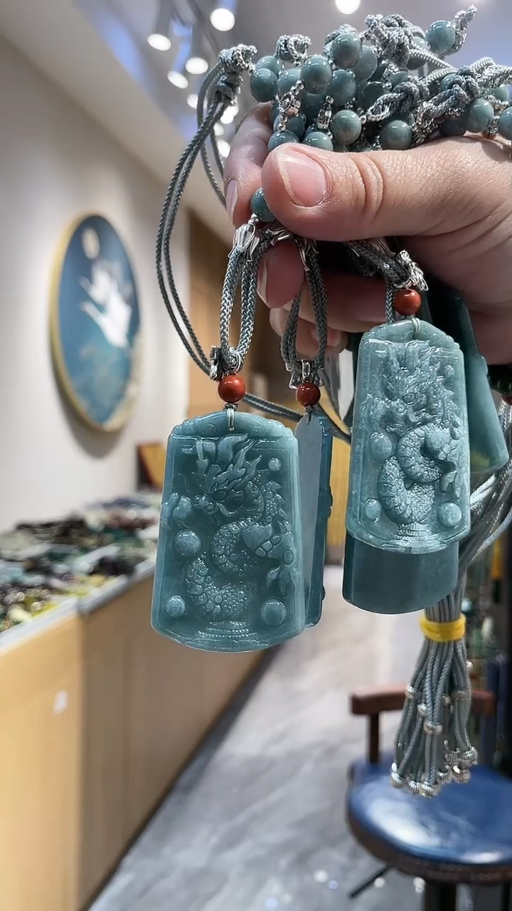 【闪购商品】翡翠颈饰未镶嵌吊坠多样式发货只发一个