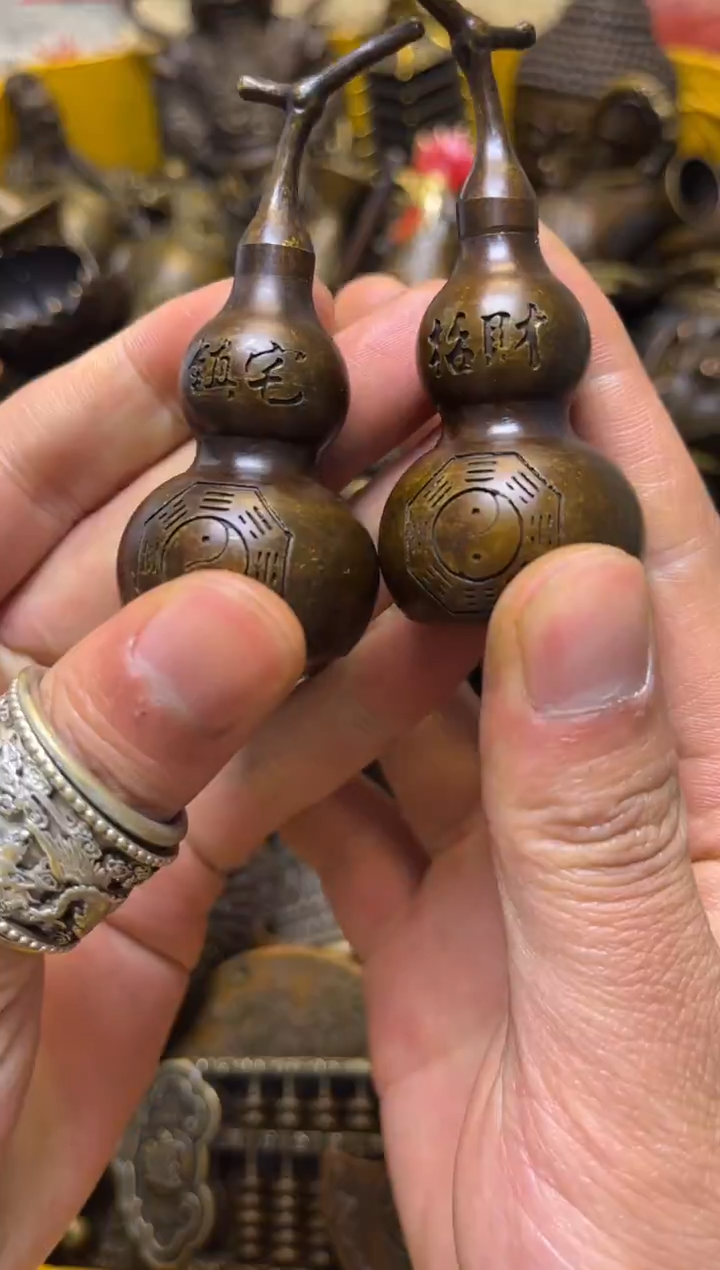 精美铜器，点击下单