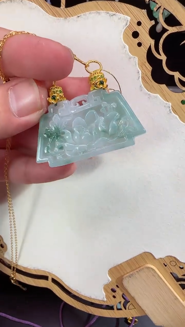 【闪购商品】翡翠颈饰未镶嵌拍照