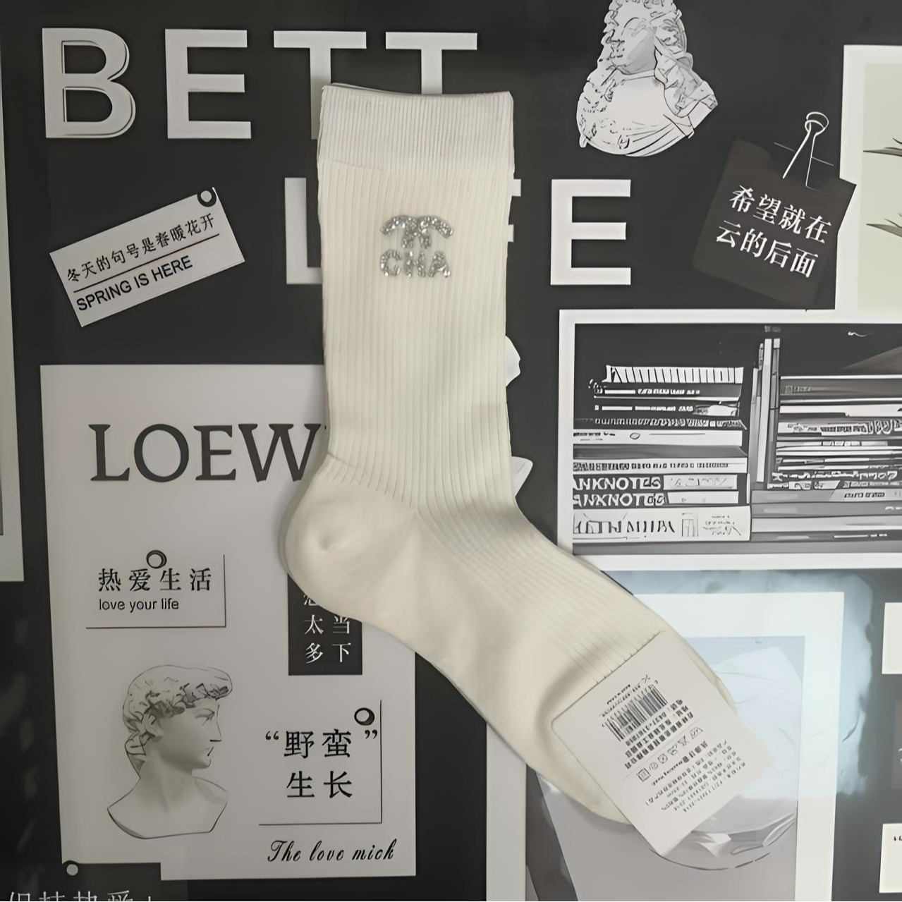 欧货重工新款早秋女士轻奢烫钻薄款透气香风高级感网红中筒饰品袜