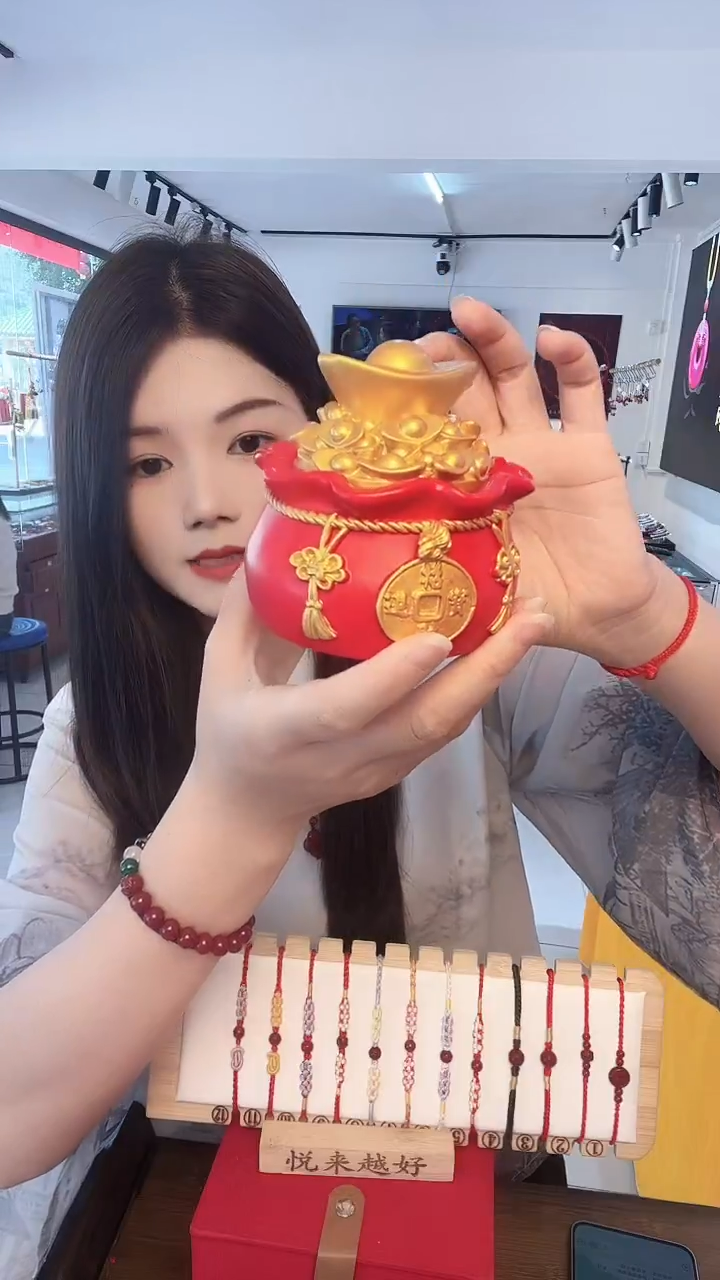 树脂龙母吉物树脂大福袋