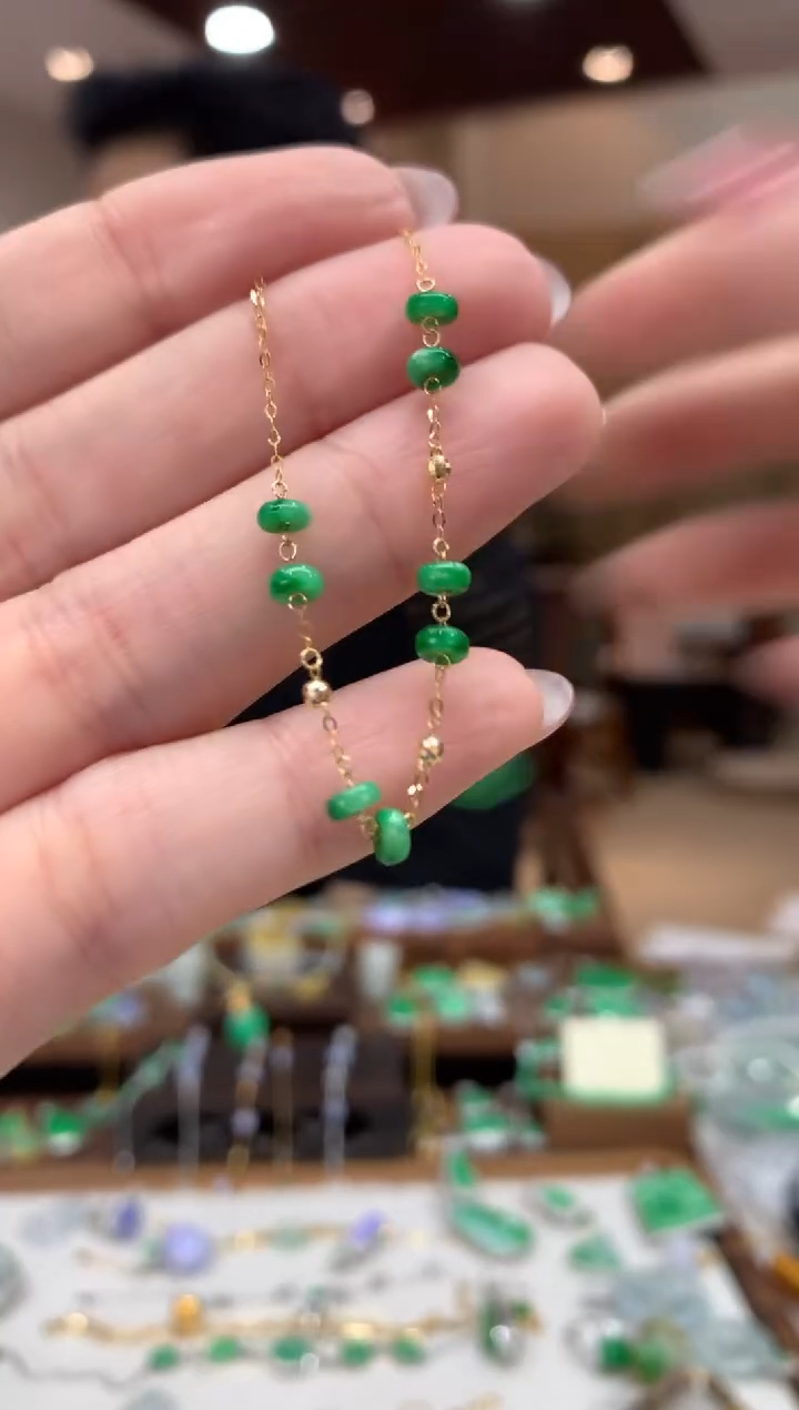 18K金镶嵌手链翡翠手链