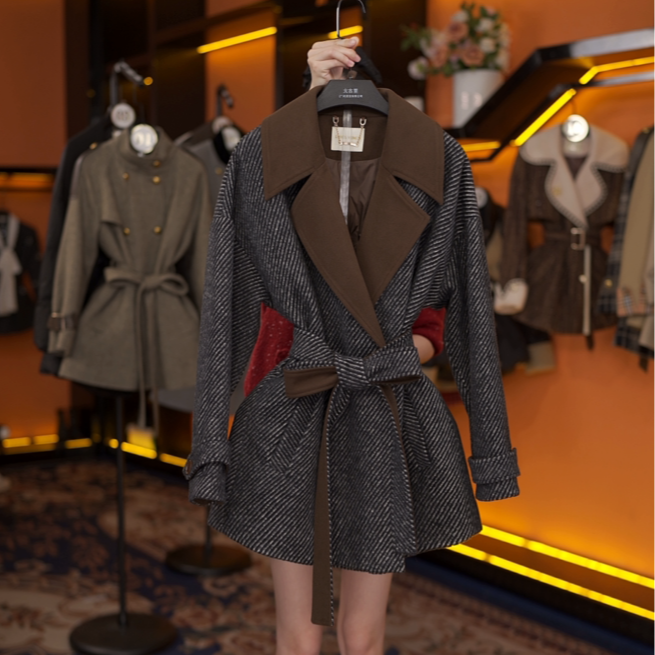 【小鬼专属】白鸭绒设计师款气质轻奢重工羽绒服LOVES-A1238