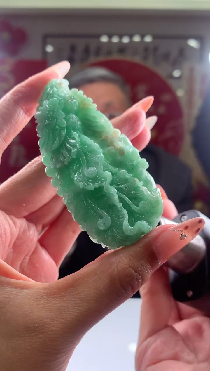 【闪购商品】定制翡翠未镶嵌挂件发货（拍一发一）