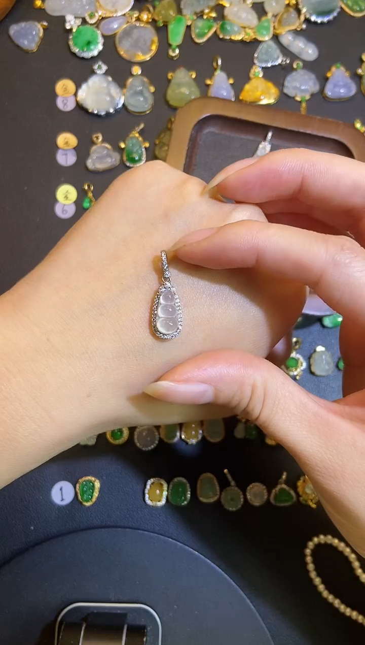 吊坠(不含链)银S925镶嵌翡翠不*1