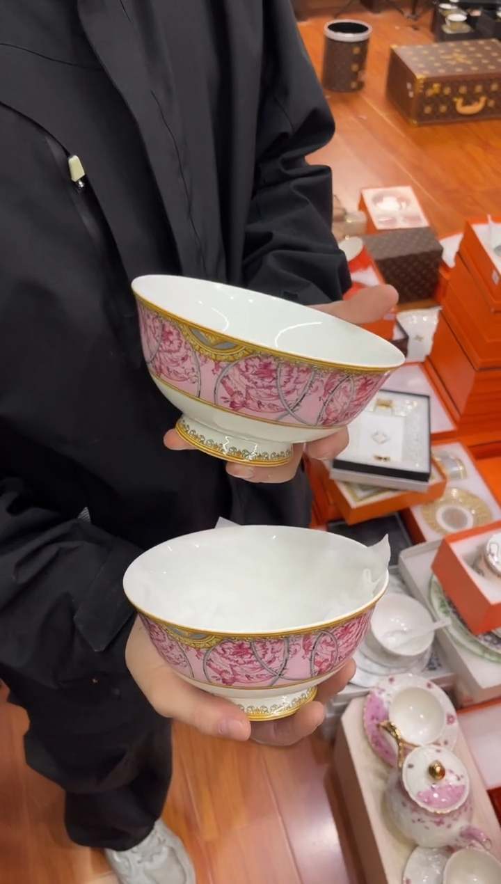 杯鸿辉家品牌瓷器，京东包邮！