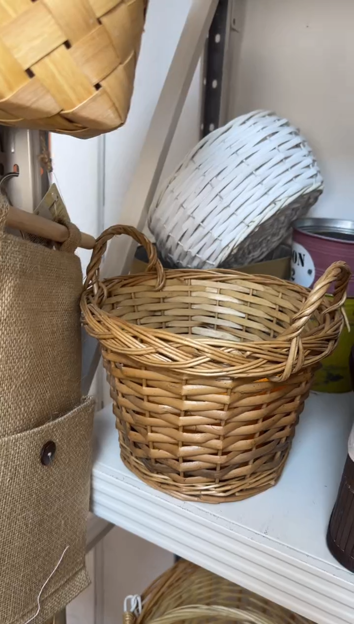 风*过微瑕捡漏柳编双耳小筐