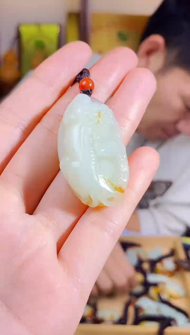 【闪购商品】和田玉颈饰未镶嵌1