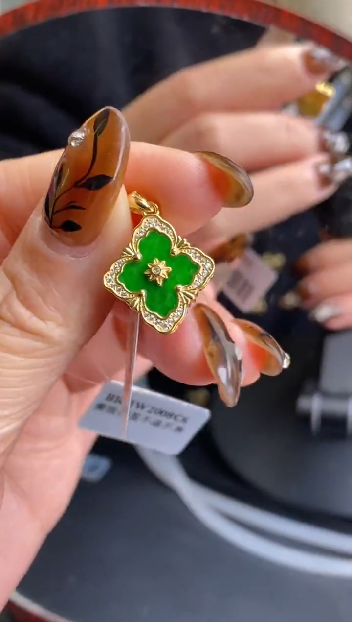 颈饰银S925镶嵌翡翠19246