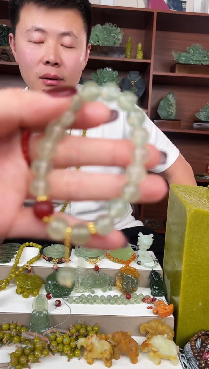 未镶嵌蛇纹石玉颈饰多样性发货拍一发一