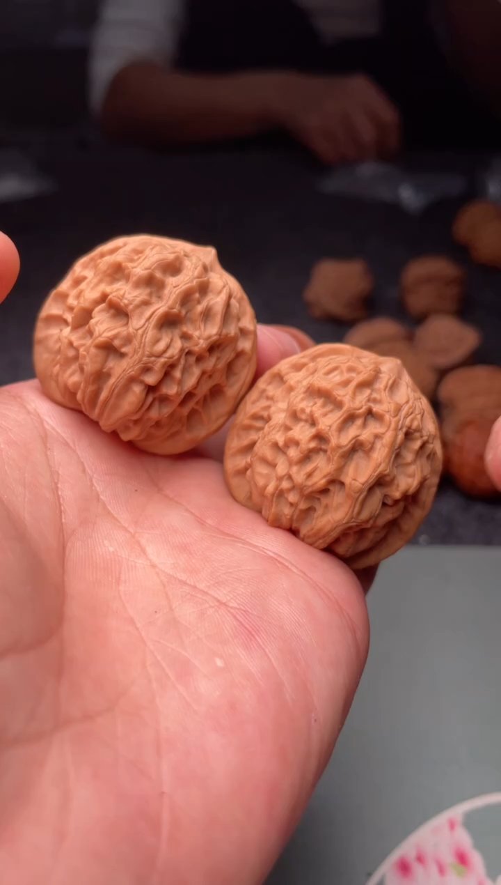 把件文玩核桃a305   龙脉  39 尺