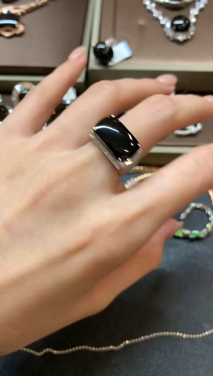 【闪购商品】翡翠戒指18K金镶嵌a250不退换