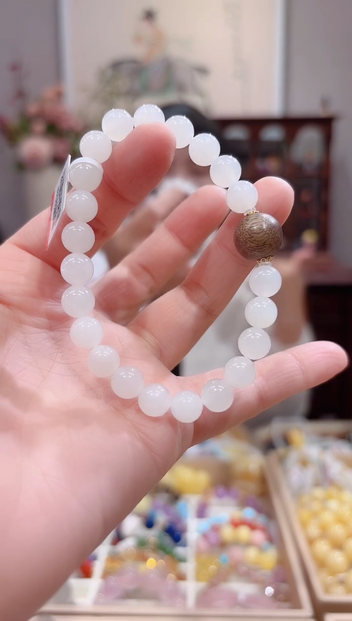 【闪购商品】和田玉手链未镶嵌设计款珠串