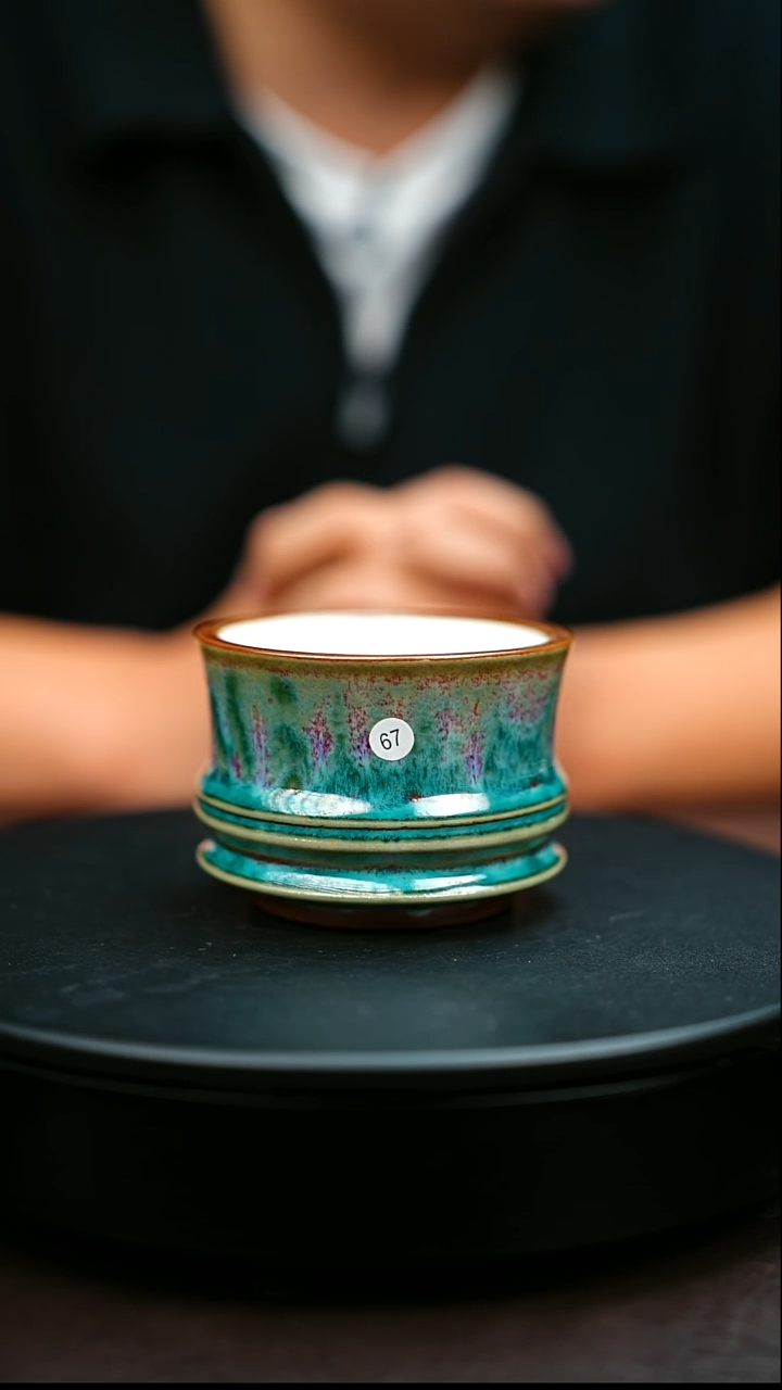 67#原矿钧瓷炉钧釉马蹄杯