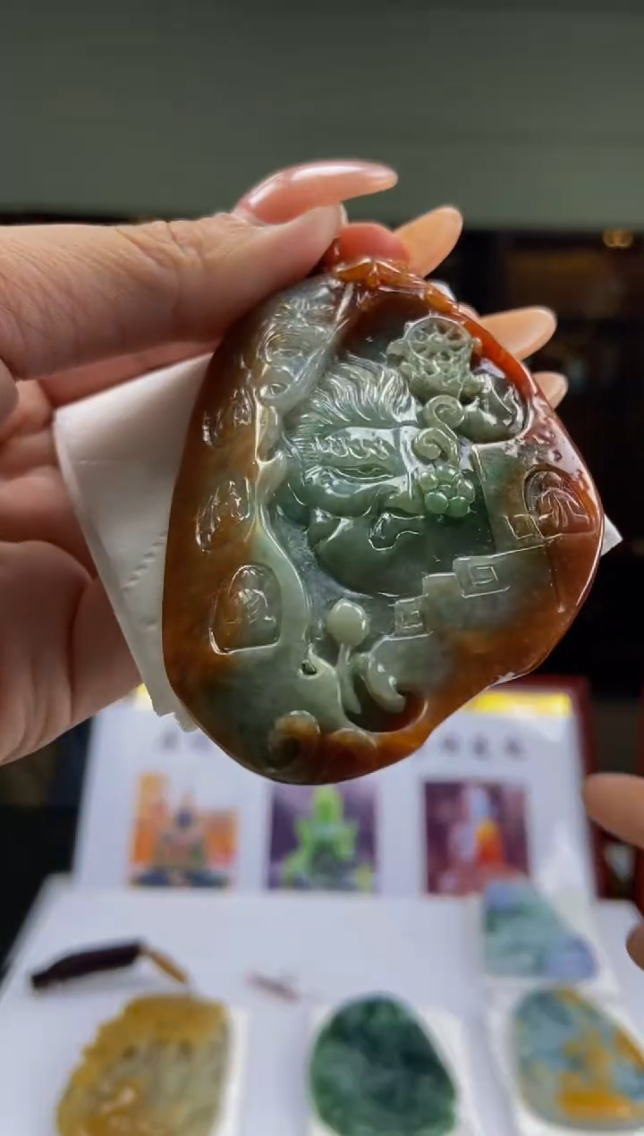 【闪购商品】定制翡翠未镶嵌LJ毛货翡翠WD00067